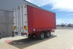 2011 Nixon Curtainsider Pig Trailer