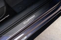 2025 CUPRA Leon VZx