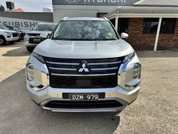 2025 MITSUBISHI Outlander LS