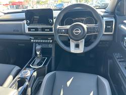 2025 NISSAN NAVARA ST-X