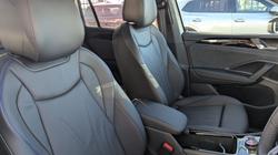 2026 VOLKSWAGEN Tiguan R-LINE