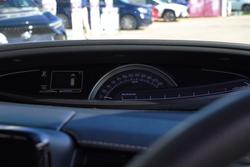 2016 Toyota
Tarago GLi