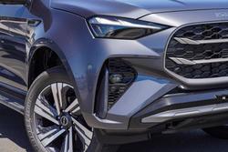 2025 Isuzu MU-X LS-T