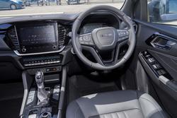 2025 Isuzu MU-X LS-T