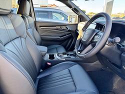 2025 ISUZU MU-X LS-T