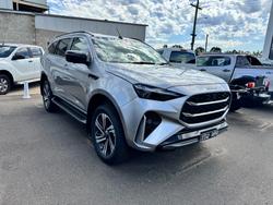 2025 ISUZU MU-X LS-T