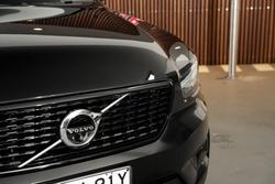 2018 Volvo XC40 T5 R-Design