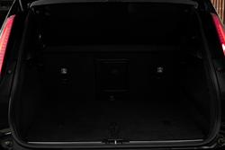 2018 Volvo XC40 T5 R-Design