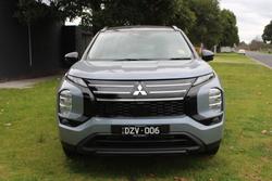 2026 Mitsubishi Outlander LS