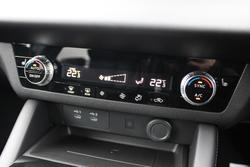 2026 Mitsubishi Outlander LS