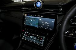 2025 Maserati
Grecale