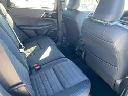 2026 MITSUBISHI Outlander LS BLACK EDN