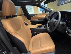 2024 Lexus
                RX350H Luxury 2.5L Hybrid Auto CVT Wagon
