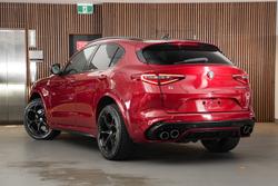 2021 Alfa Romeo Stelvio Quadrifoglio