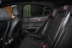 2021 Alfa Romeo Stelvio Quadrifoglio