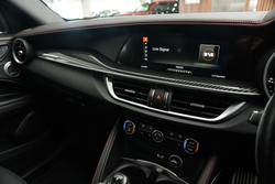 2021 Alfa Romeo Stelvio Quadrifoglio