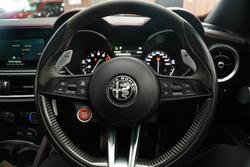 2021 Alfa Romeo Stelvio Quadrifoglio