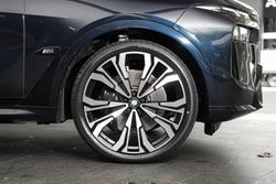 2024 BMW X7 M60i