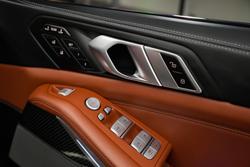 2024 BMW X7 M60i