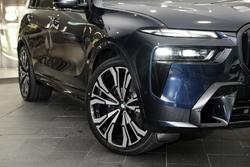 2024 BMW X7 M60i