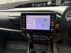 2023 Toyota Hilux SR5