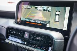 2025 Toyota PRADO GXL