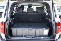 2025 Toyota PRADO GXL