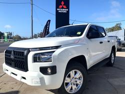 2025 Mitsubishi MV4S47 MV Triton GLX+ 2.4L D 6A/T 4X4 DC PU WHITE