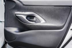 2025 Toyota Yaris Cross Hybrid GXL