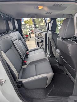 2026 NISSAN NAVARA ST-X