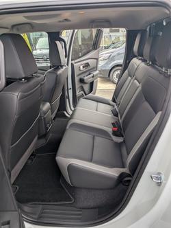 2026 NISSAN NAVARA ST-X
