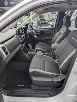 2026 NISSAN NAVARA ST-X