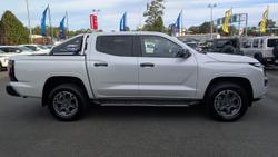2026 NISSAN NAVARA ST-X