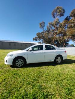 2013 Toyota
Corolla Ascent
