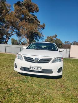 2013 Toyota
Corolla Ascent