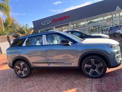 2025 Jaecoo J7 SHS Summit