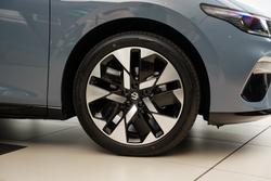 2026 Leapmotor B05 Design LR
