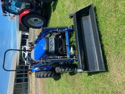 NEW HOLLAND WORKMASTER 40