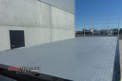 2002 Maxitrans 12 Pallet Flat Top A Trailer