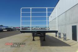 2002 Maxitrans 12 Pallet Flat Top A Trailer