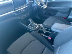 2021 Kia Cerato S BD MY22 WHITE