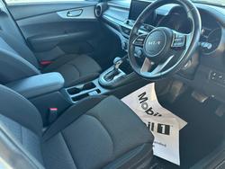 2021 Kia Cerato S BD MY22 WHITE
