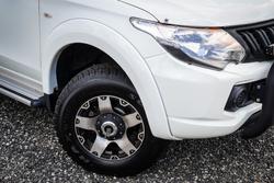 2016 MITSUBISHI TRITON GLX PLUS (4x4)