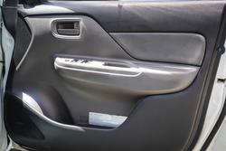 2016 MITSUBISHI TRITON GLX PLUS (4x4)