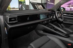 2025 Porsche Macan 4S