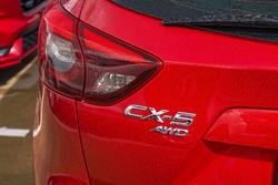 2015 Mazda
CX-5 Akera