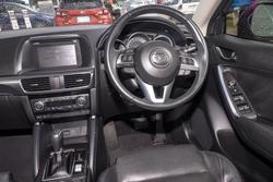 2015 Mazda
CX-5 Akera