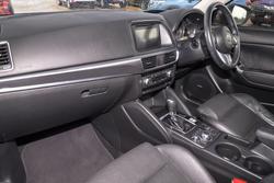 2015 Mazda
CX-5 Akera