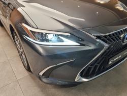 2024 Lexus
ES250 Luxury 2.5L Petrol Automatic Sedan