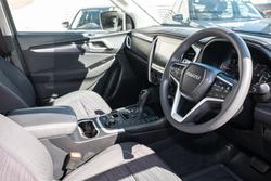 2021 Isuzu MU-X LS-M